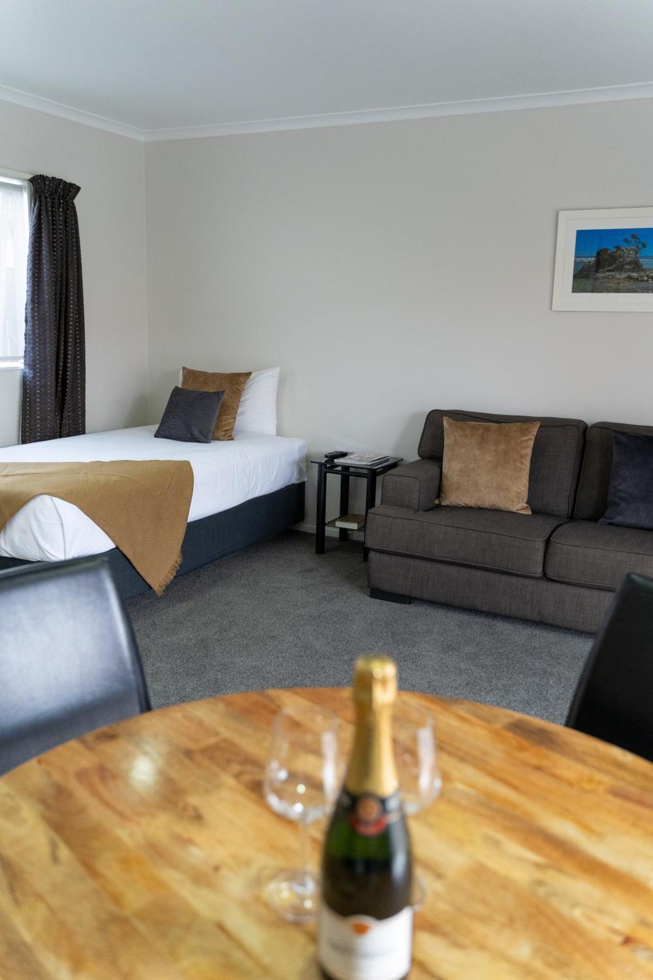 פקטאני Pacific Coast Motor Lodge מראה חיצוני תמונה