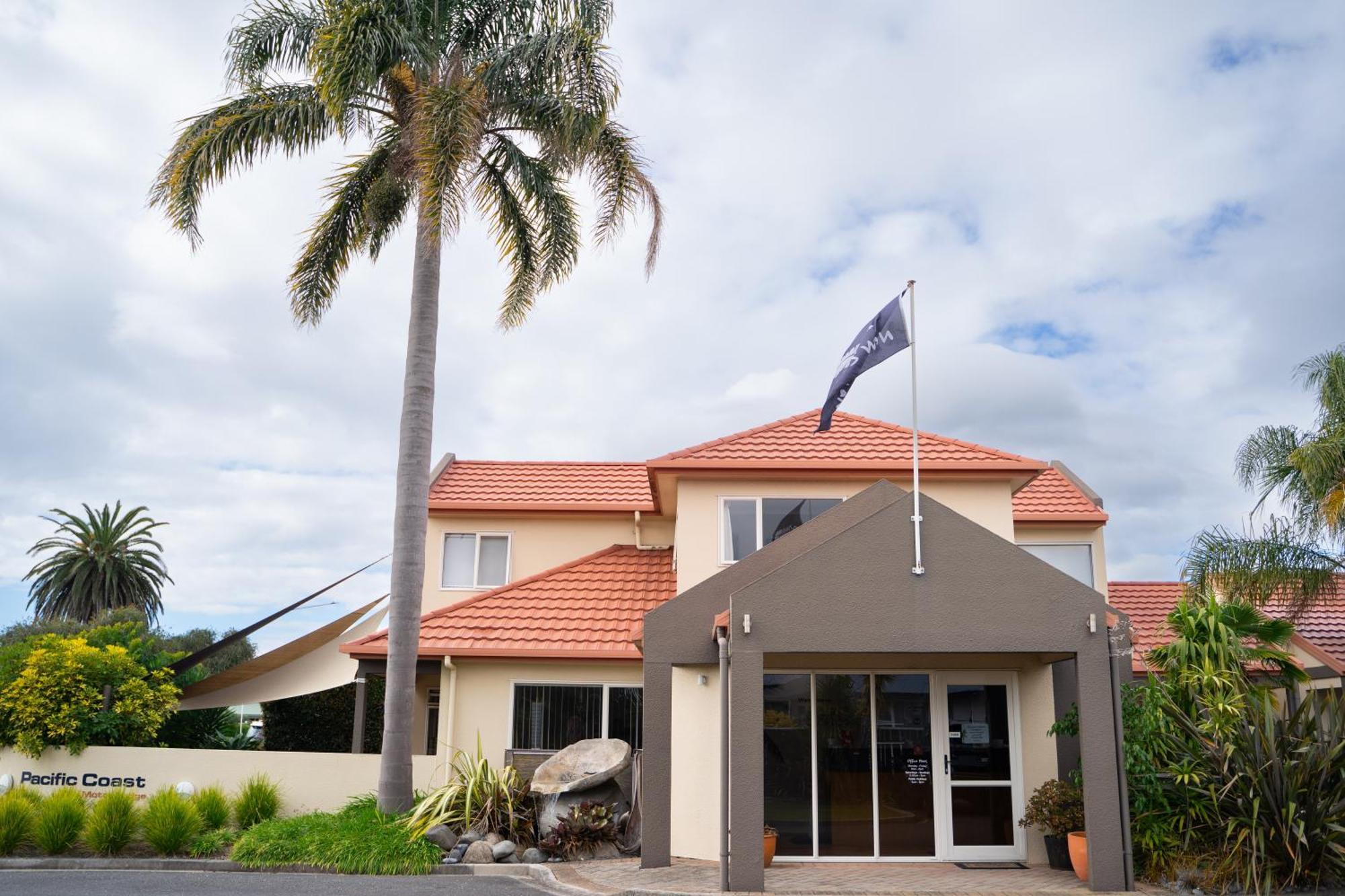 פקטאני Pacific Coast Motor Lodge מראה חיצוני תמונה